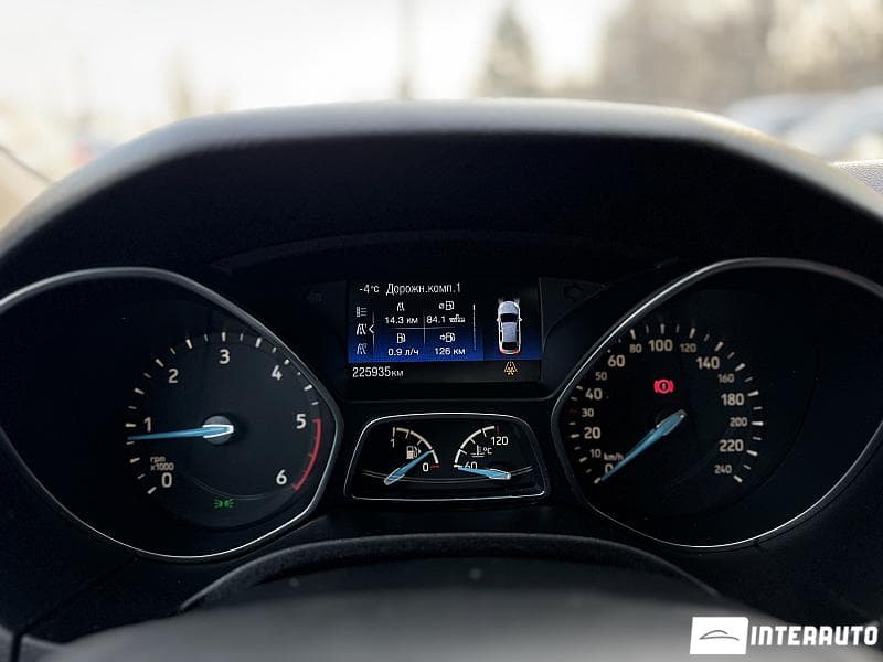 2015 Ford Focus — Miniatură 12