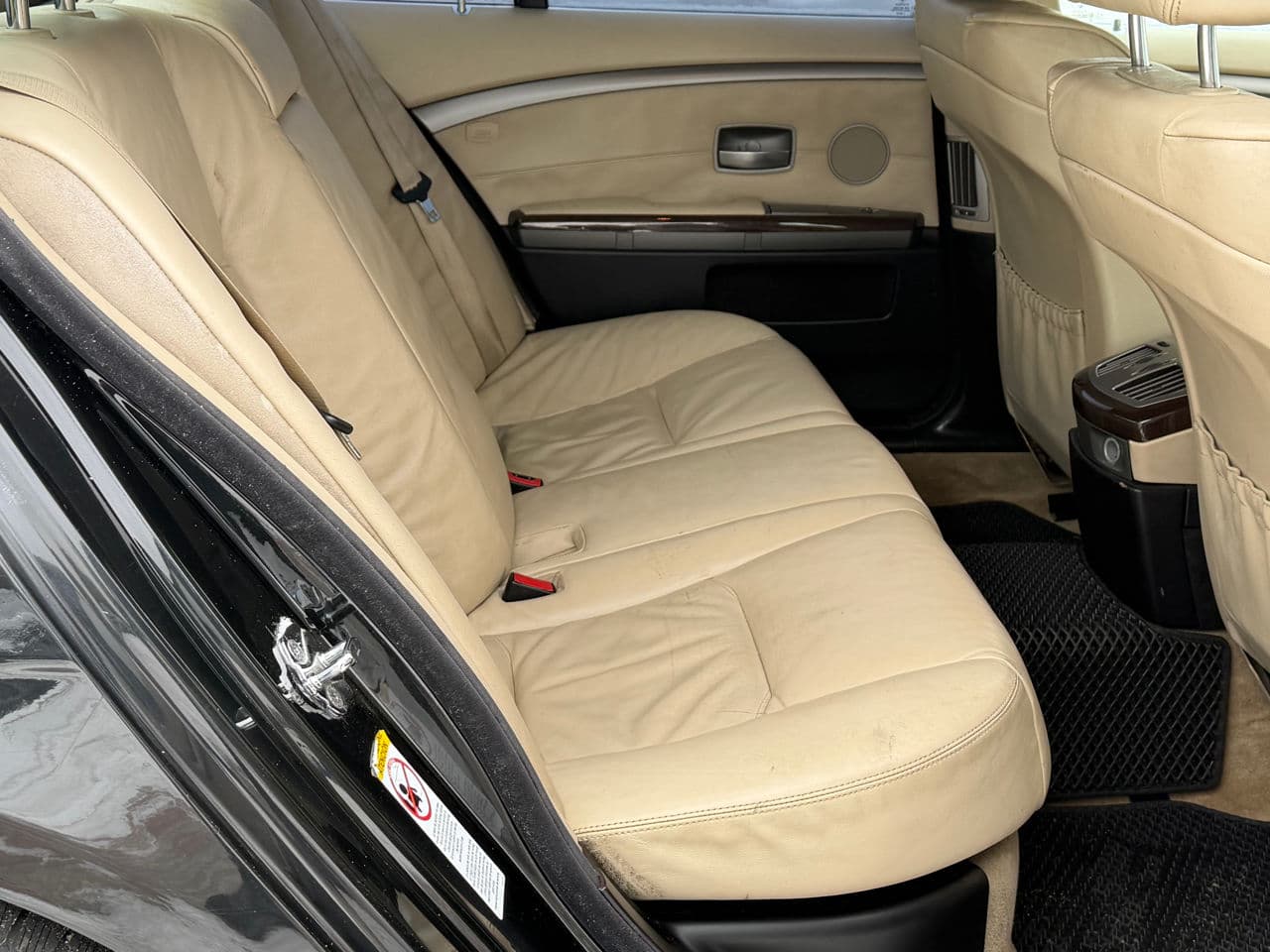 BMW 730 2004 — Миниатюра 16