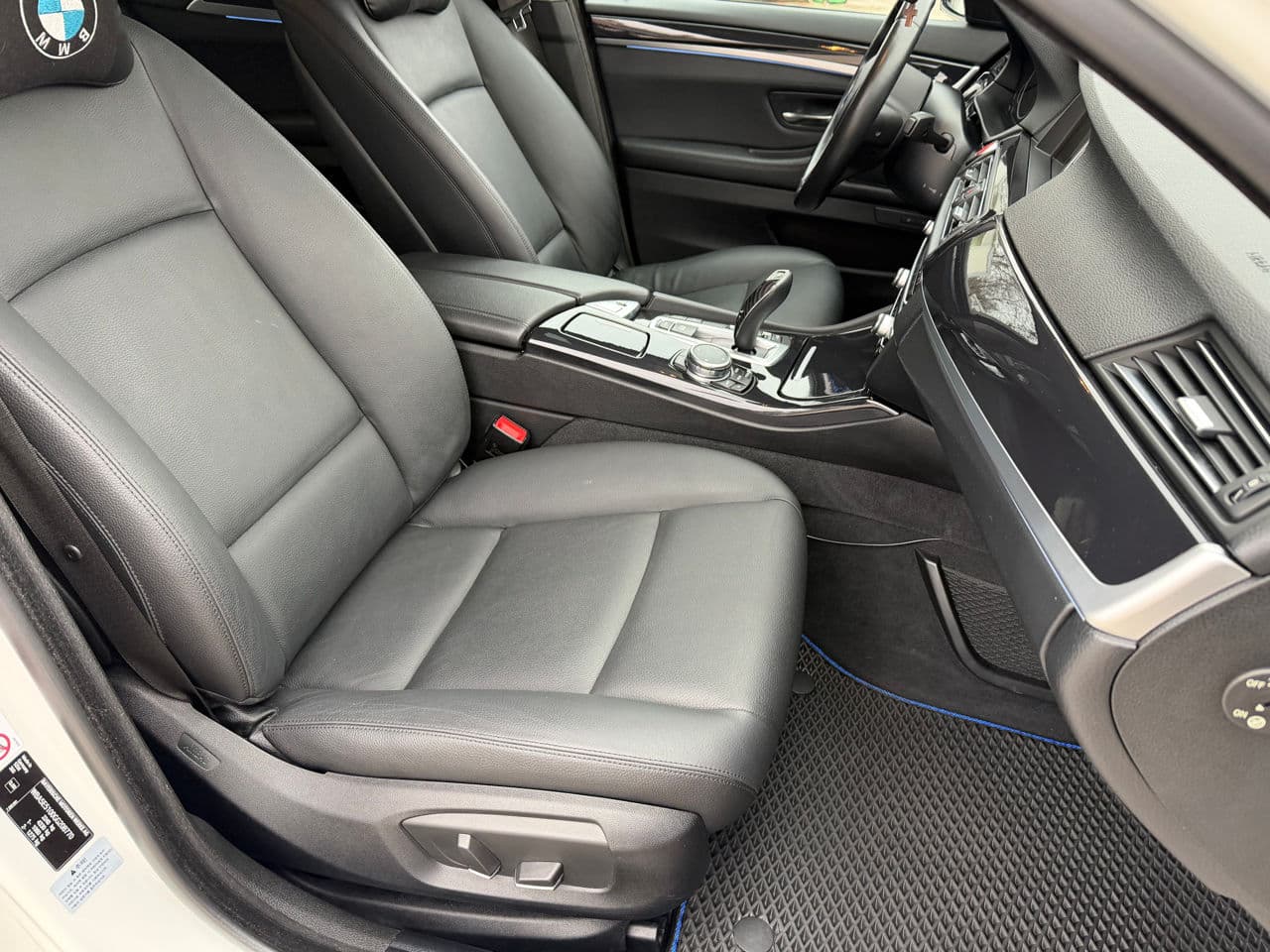BMW 520 2016 — Миниатюра 16