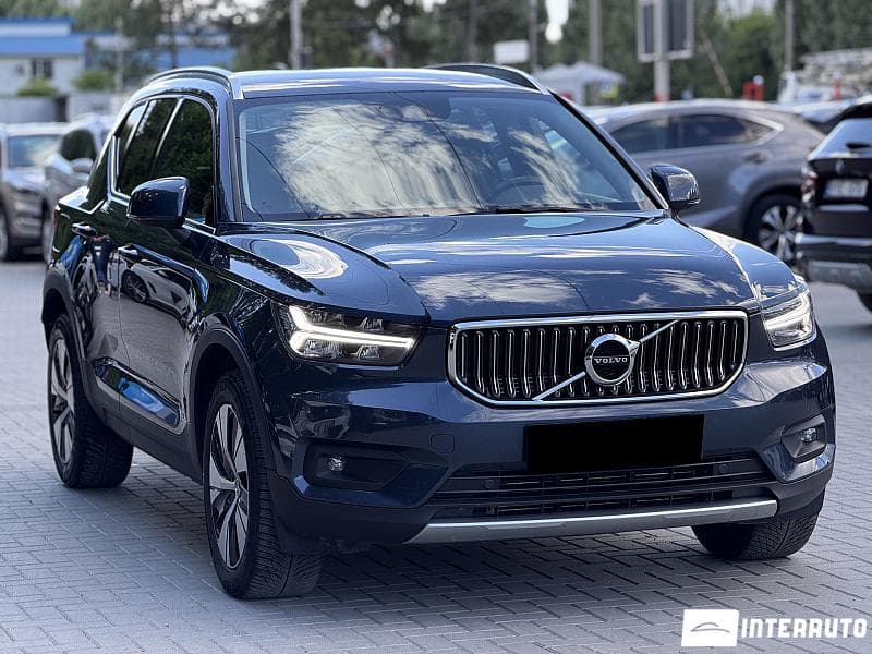 2021 Volvo XC 40 — Miniatură 3