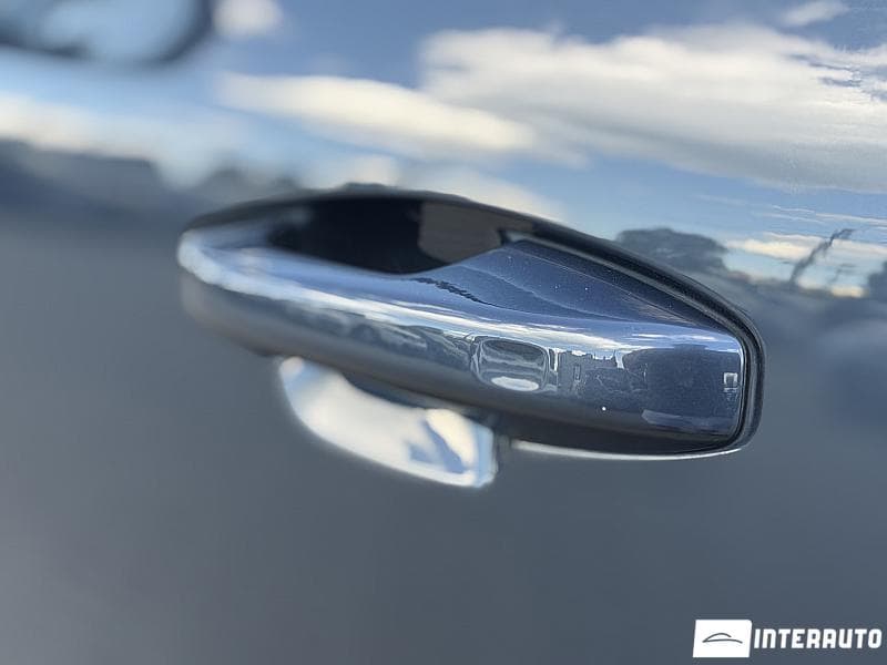 2021 Volvo XC 40 — Miniatură 7