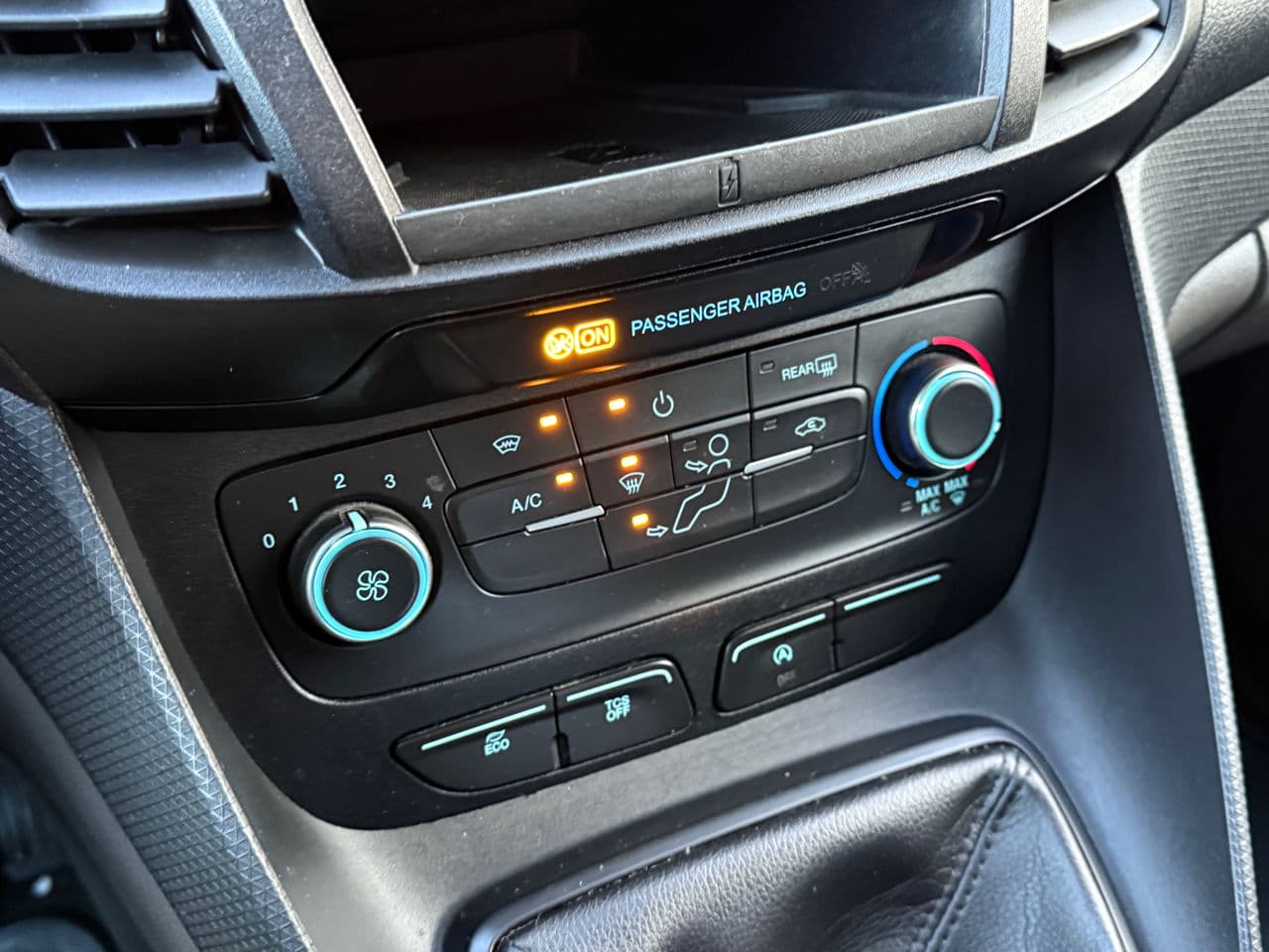 2019 Ford Transit Connect — Miniatură 12