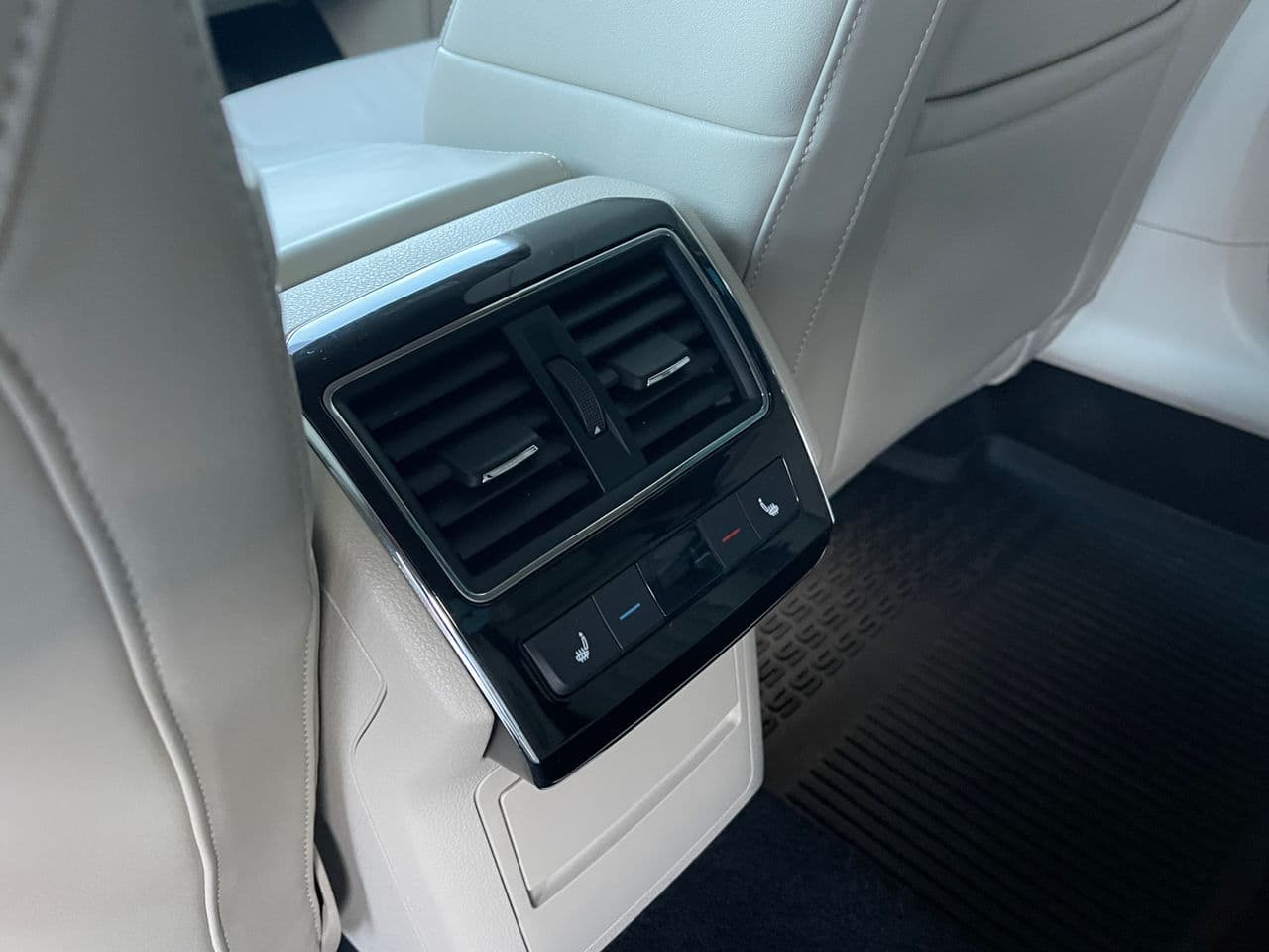 Skoda Superb 2020 — Миниатюра 17