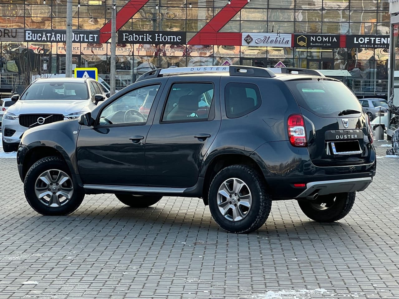 2015 Dacia Duster — Miniatură 4