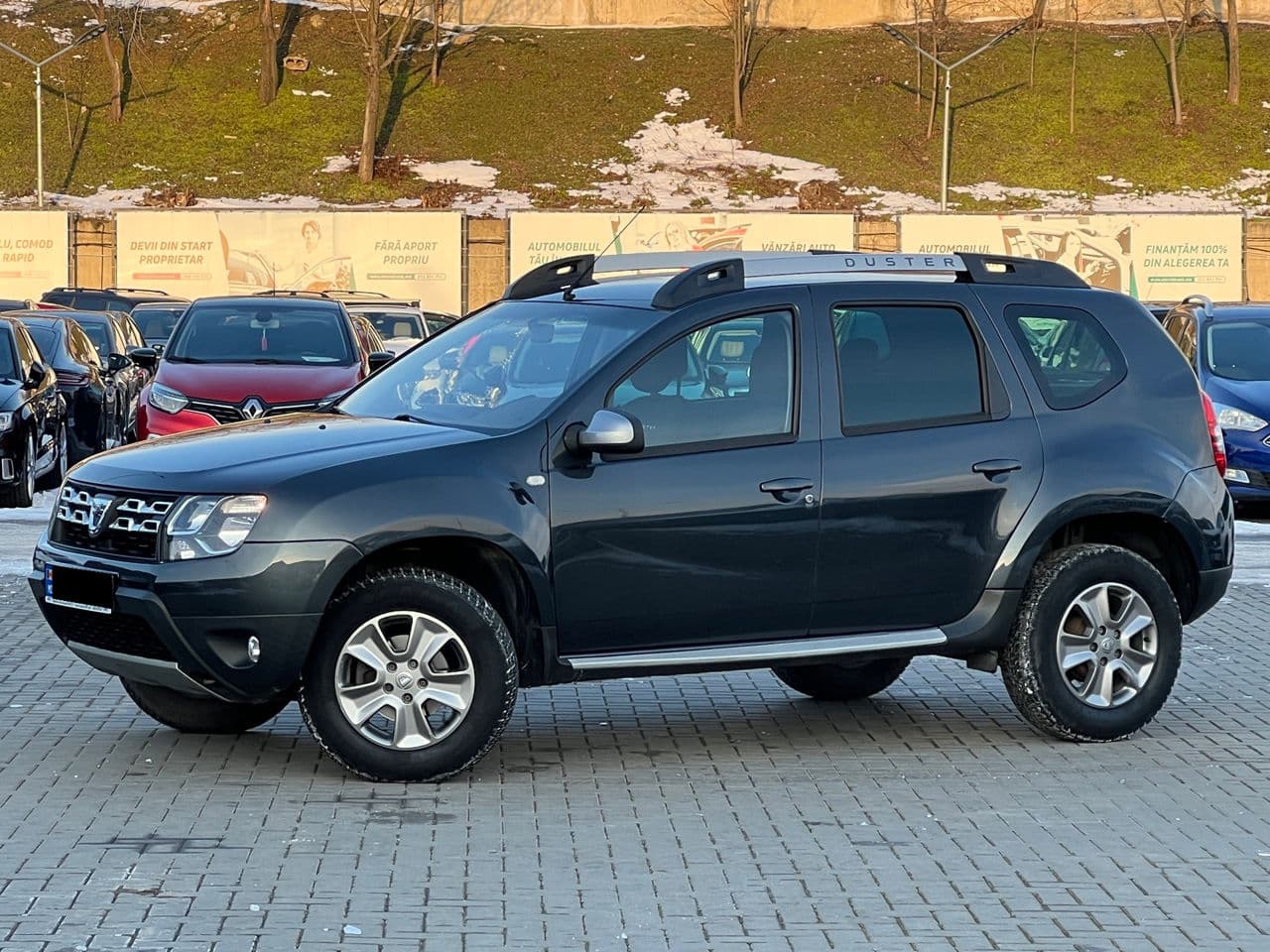 2015 Dacia Duster — Miniatură 2