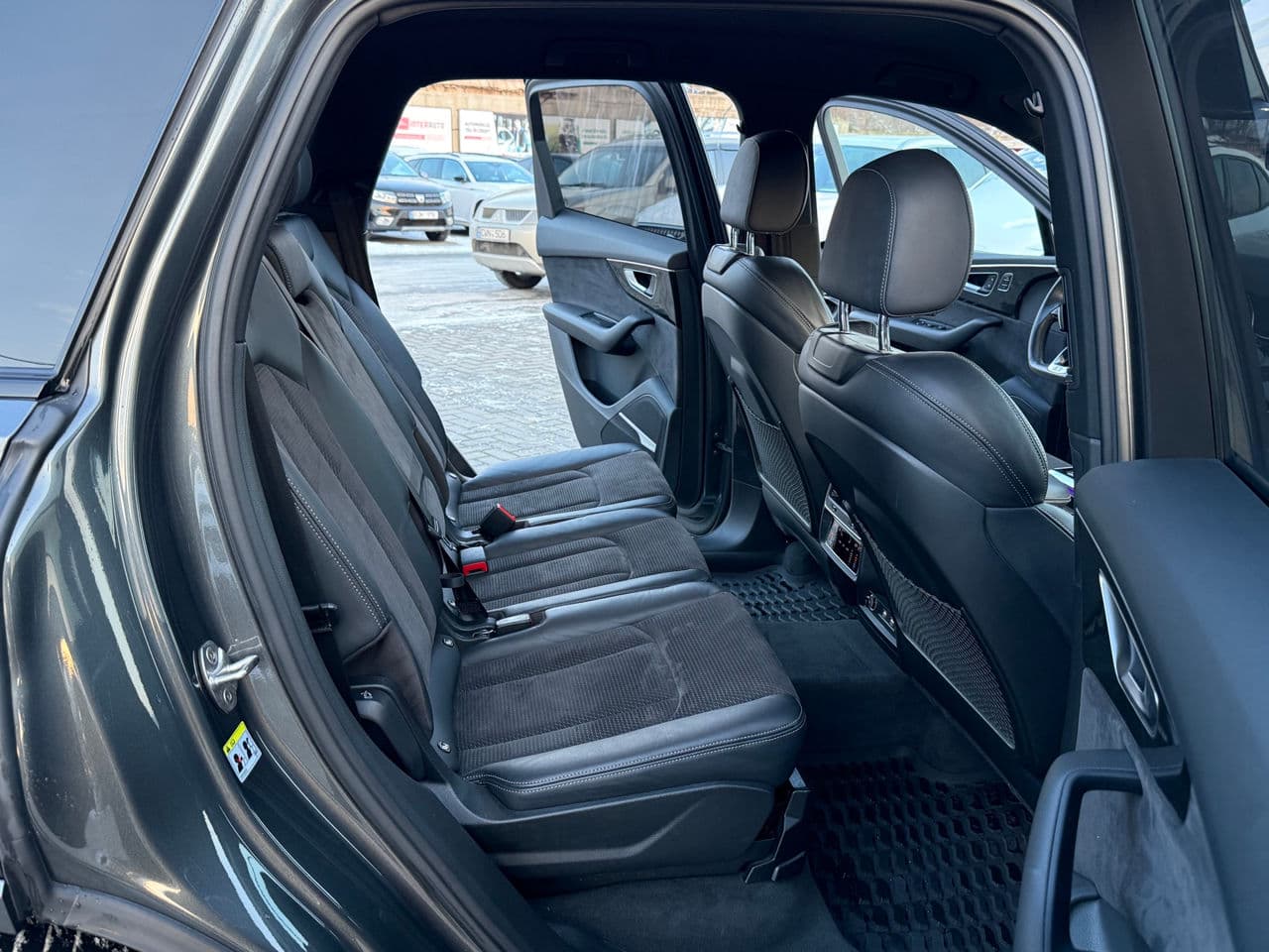 Audi Q7 2020 — Миниатюра 16