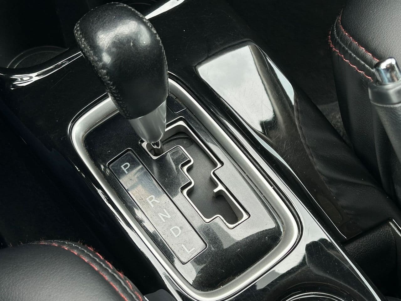 Mitsubishi Outlander 2015 — Миниатюра 15