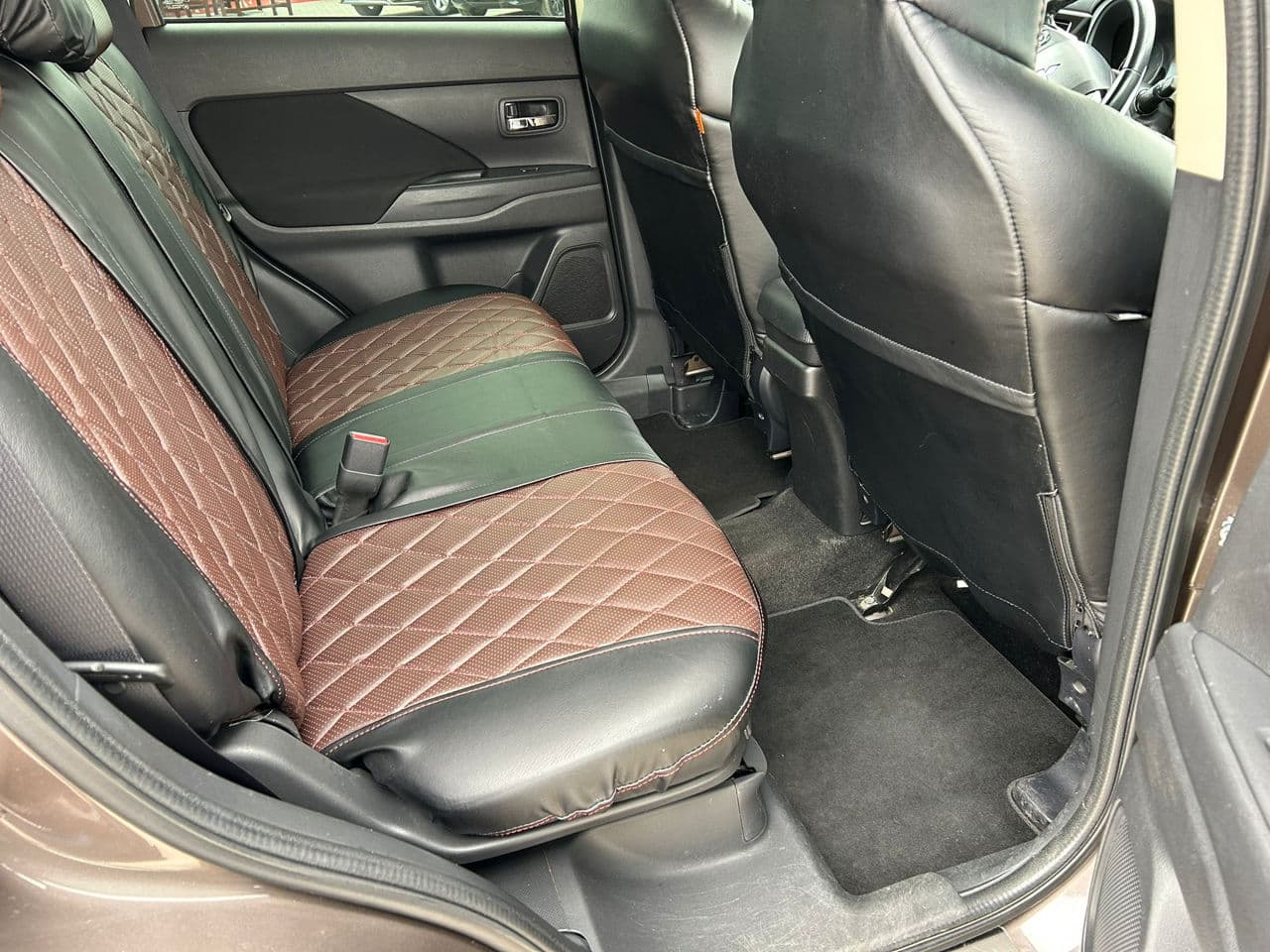 Mitsubishi Outlander 2015 — Миниатюра 18