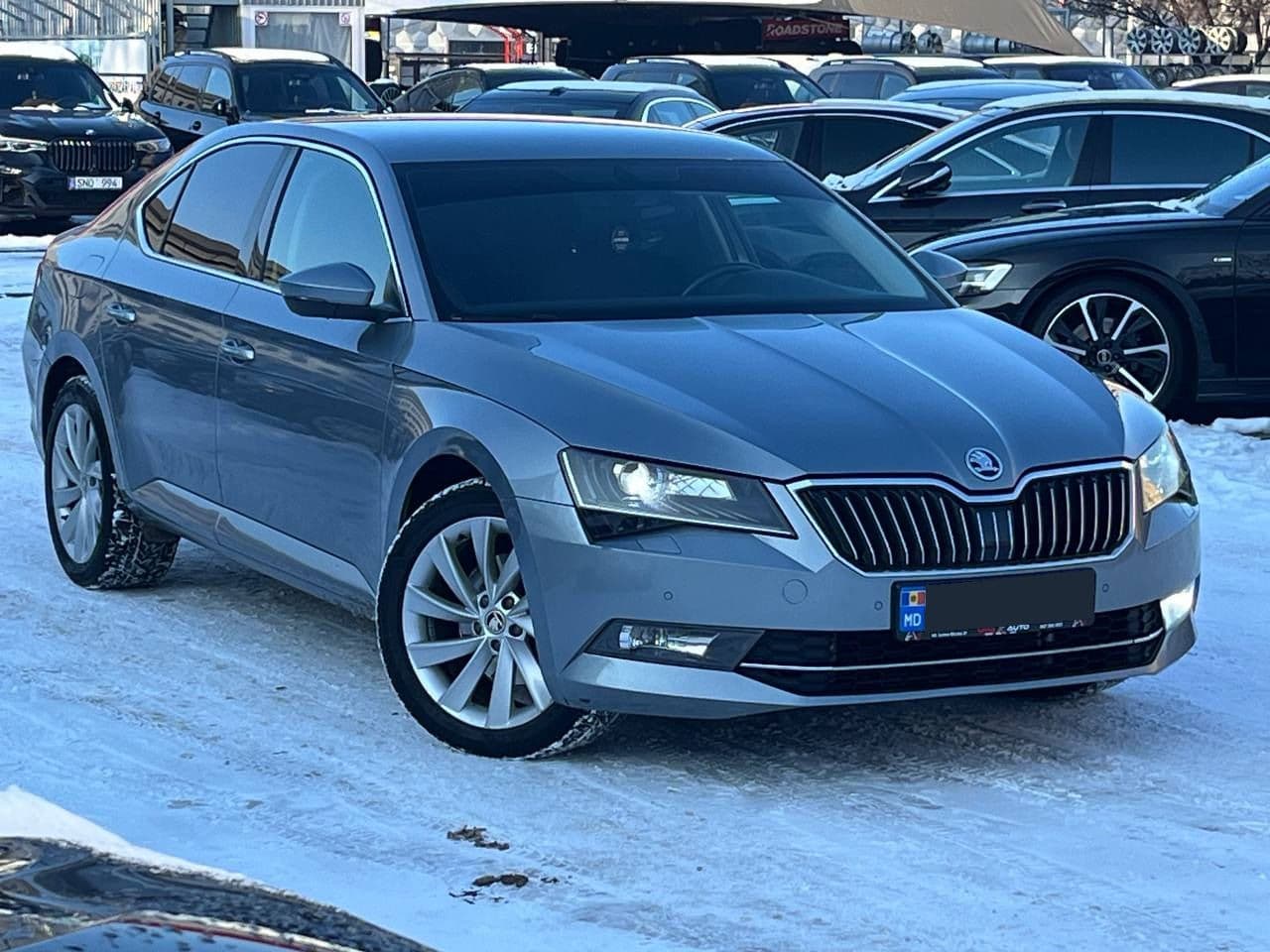 2016 Skoda Superb — Miniatură 3