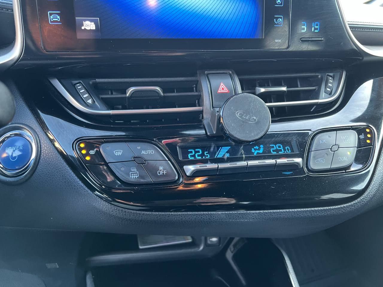 2018 Toyota C-HR — Miniatură 15