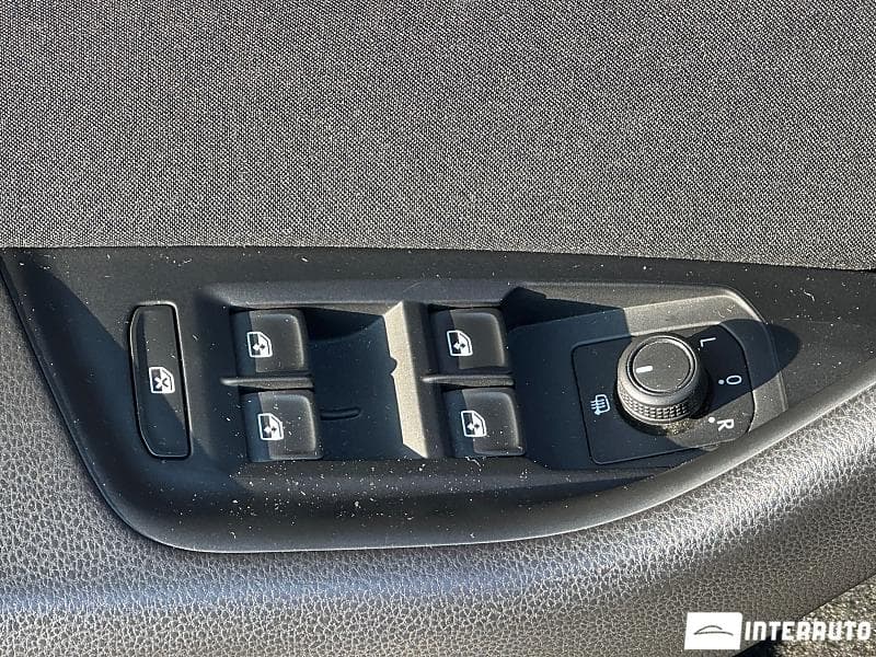 2019 Volkswagen Passat — Miniatură 14