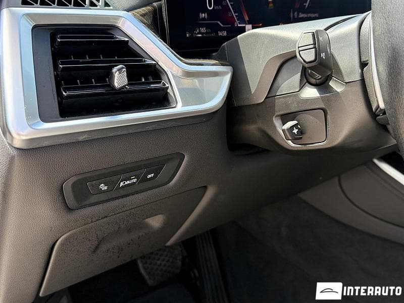 2024 BMW X5 5.0e — Miniatură 11