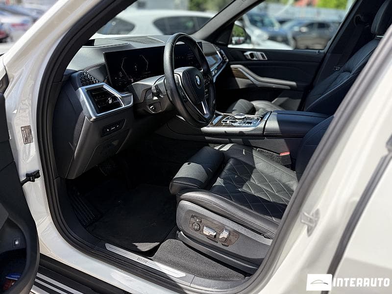 2024 BMW X5 5.0e — Miniatură 5