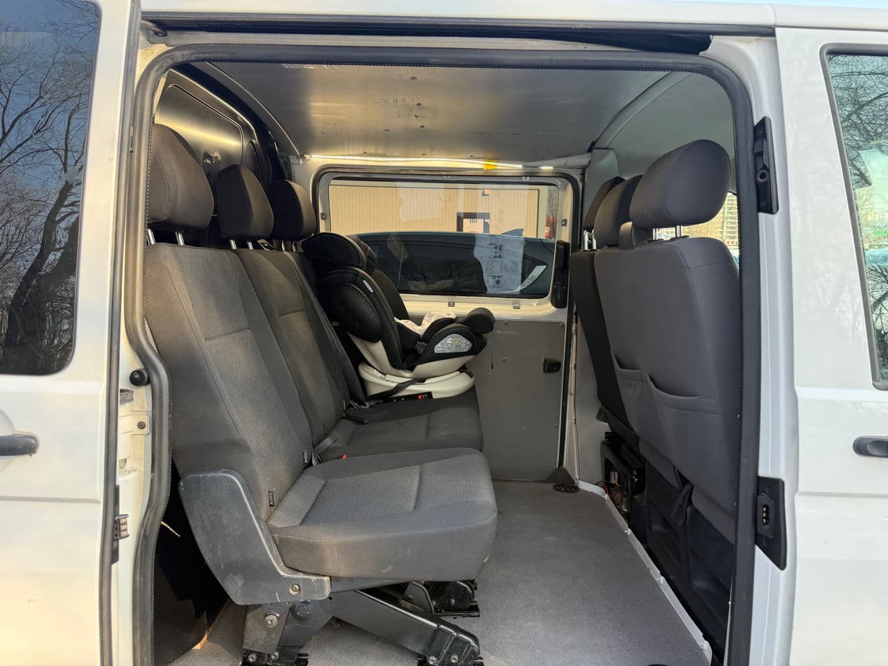 2017 Volkswagen Transporter — Miniatură 15