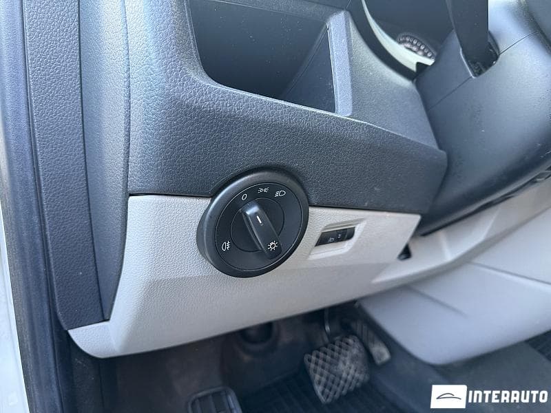 2017 Volkswagen Transporter — Miniatură 7