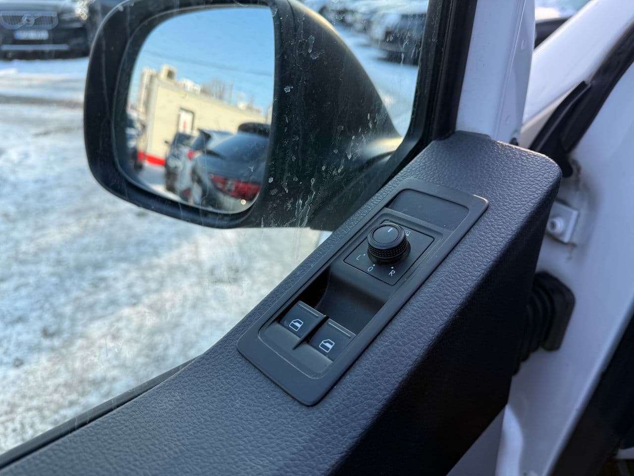 2017 Volkswagen Transporter — Miniatură 6