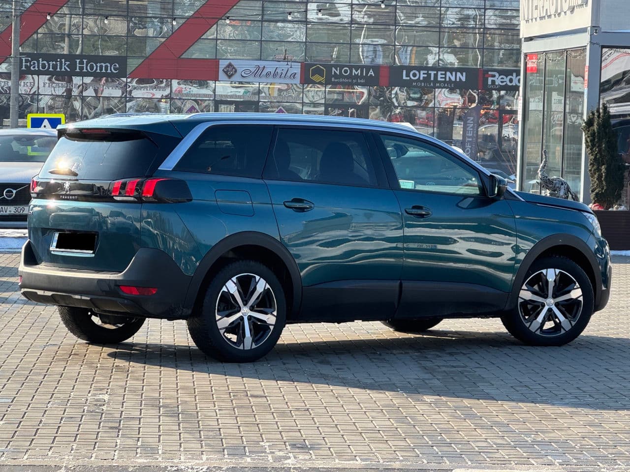 2019 Peugeot 5008 — Miniatură 3