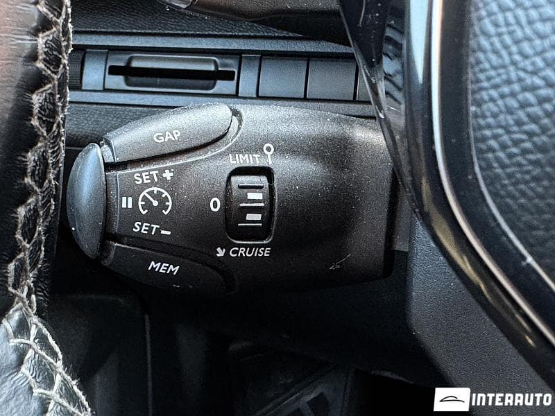 2019 Peugeot 5008 — Miniatură 13