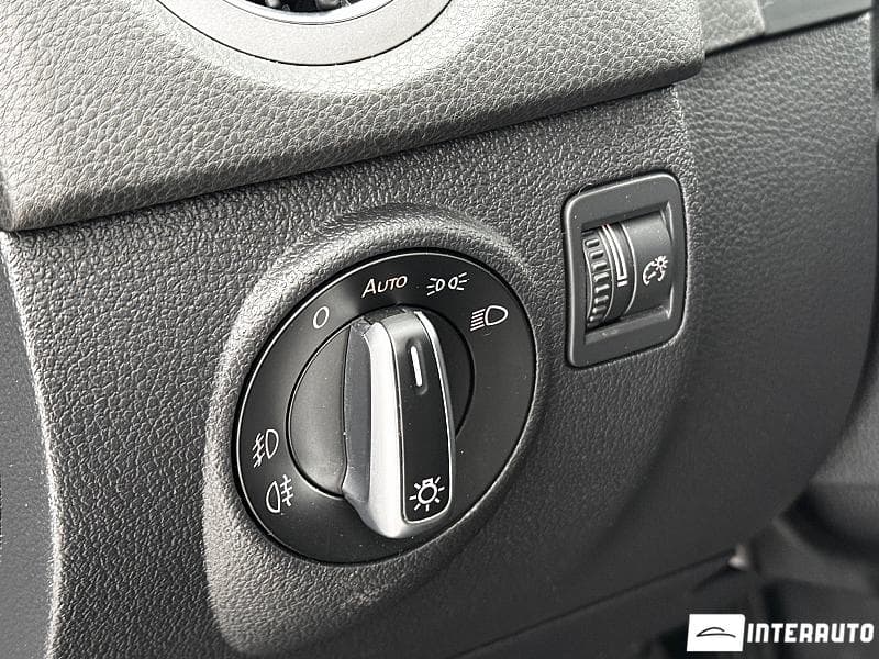 2011 Volkswagen Tiguan — Miniatură 18