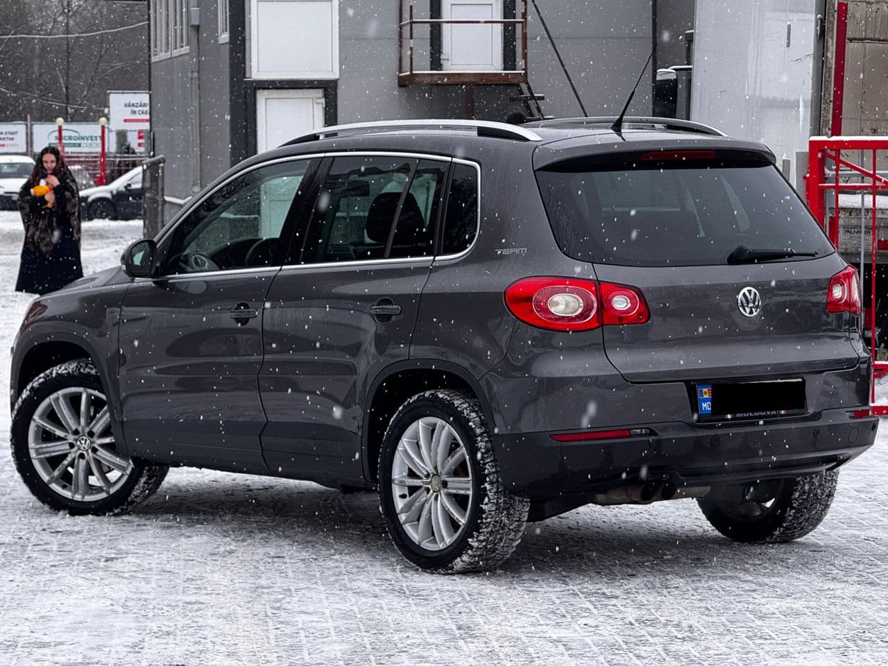 2011 Volkswagen Tiguan — Miniatură 4