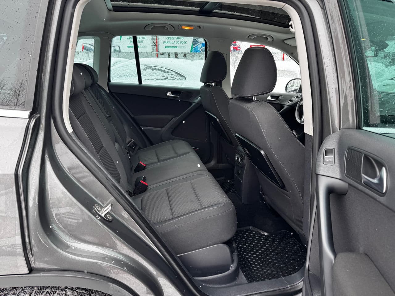 2011 Volkswagen Tiguan — Miniatură 20