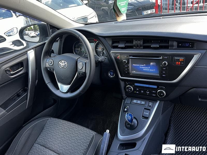 2014 Toyota Auris — Miniatură 6