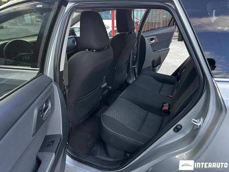2014 Toyota Auris — Miniatură 8