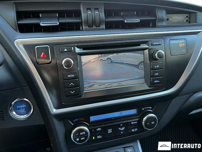 2014 Toyota Auris — Miniatură 12