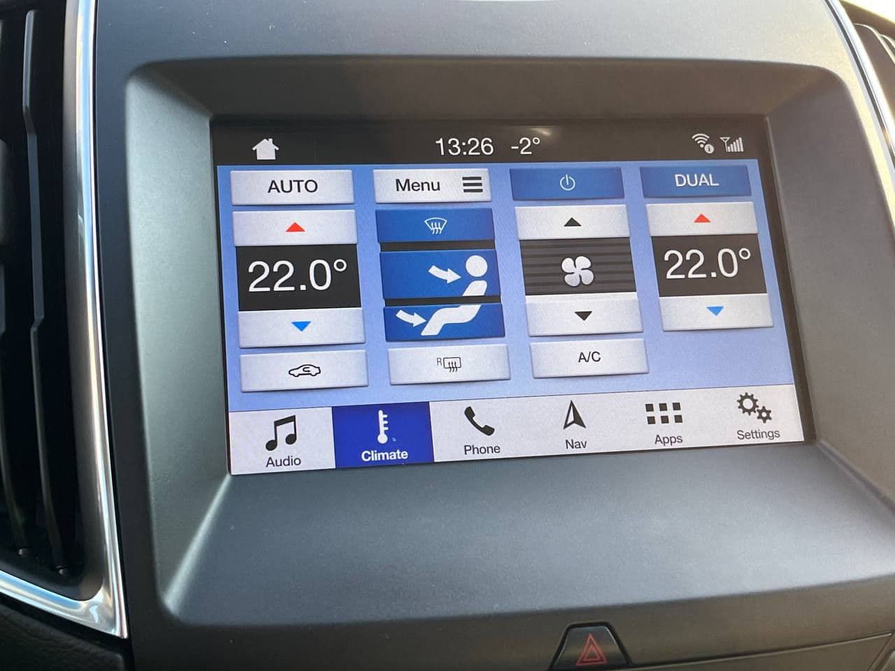 2019 Ford Edge — Miniatură 11