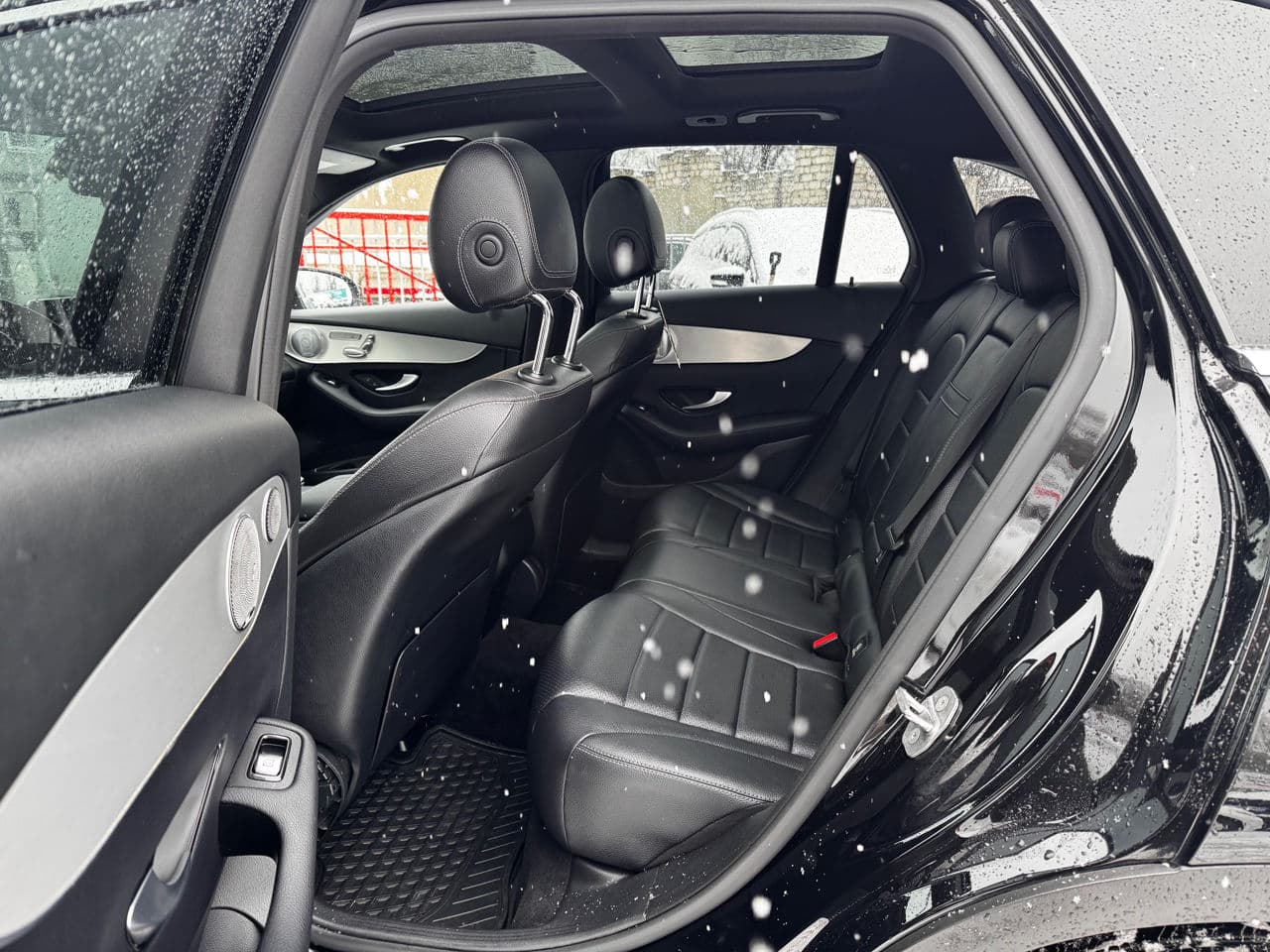 2018 Mercedes GLC 350e — Miniatură 19