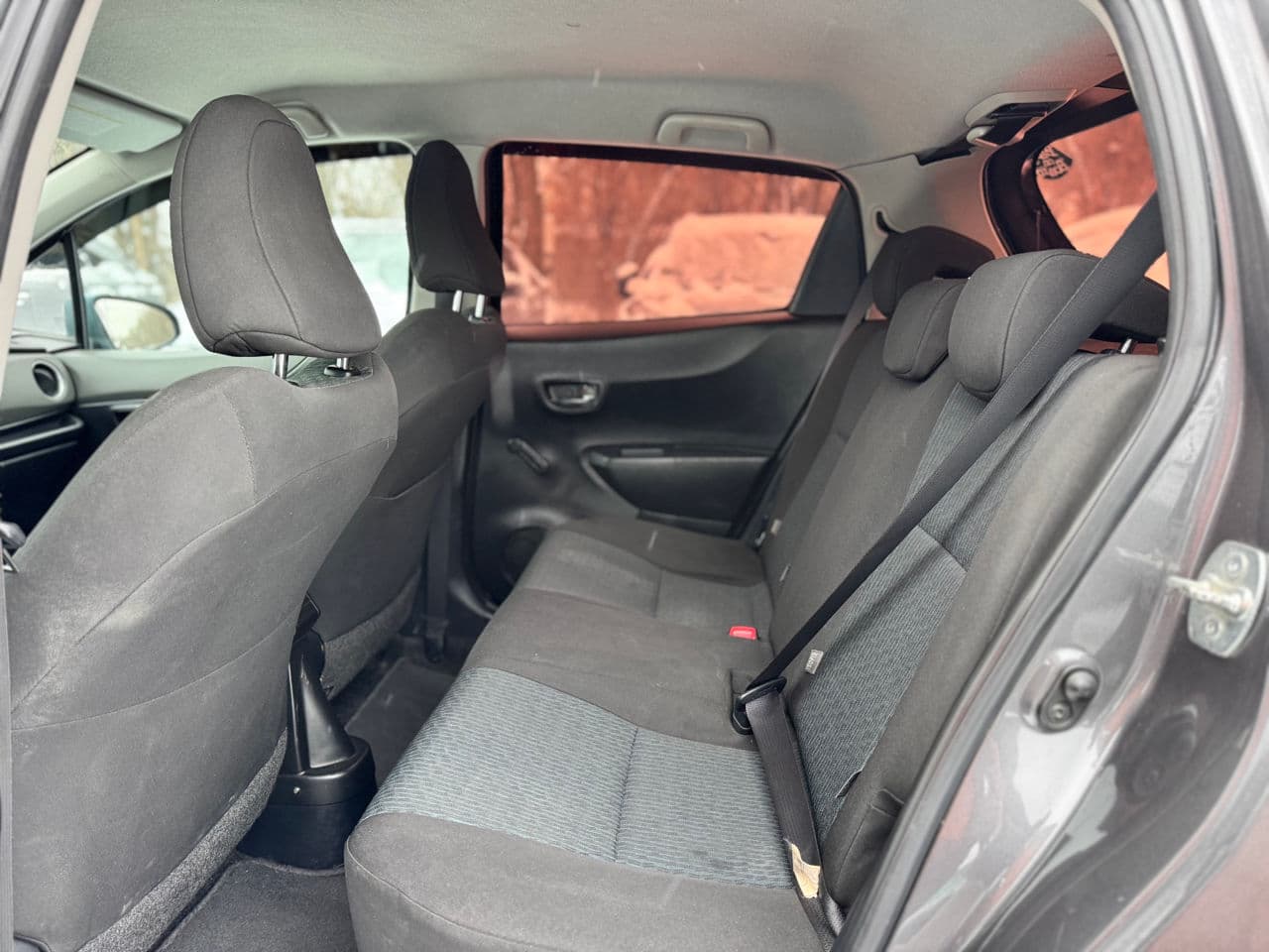 Toyota Yaris 2011 — Миниатюра 15
