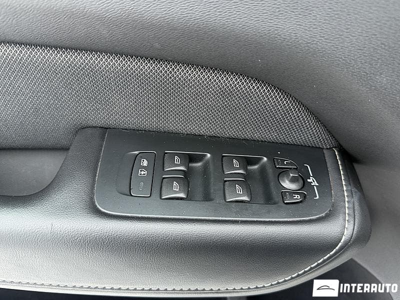 2020 Volvo XC 60 — Miniatură 21