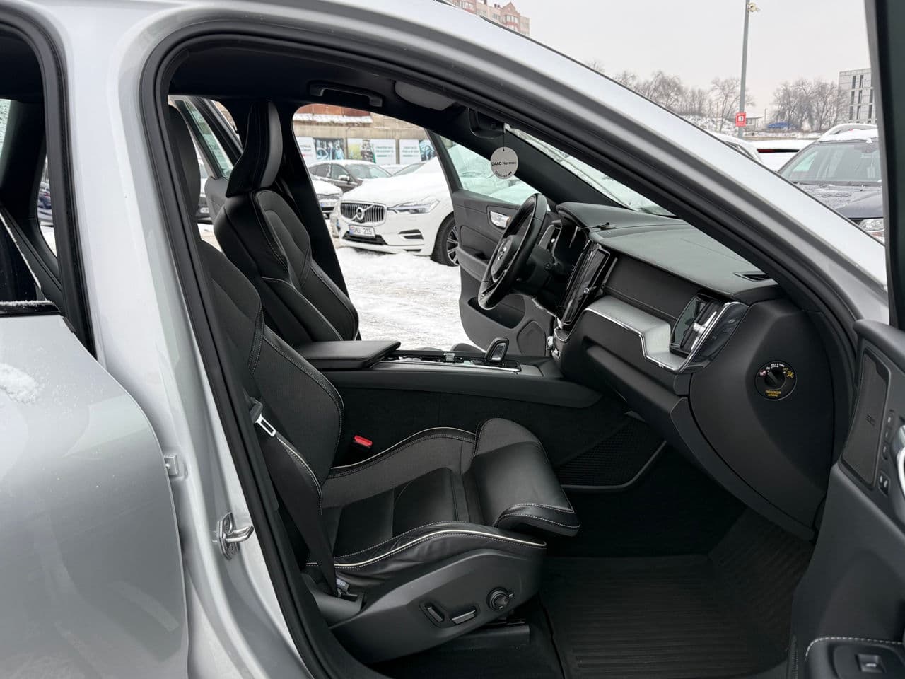 2020 Volvo XC 60 — Miniatură 17