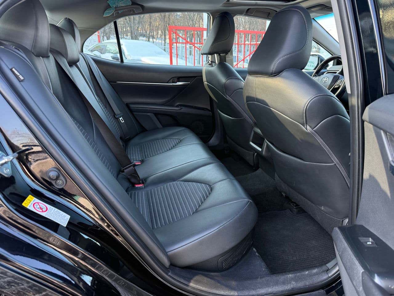 2018 Toyota Camry — Miniatură 16