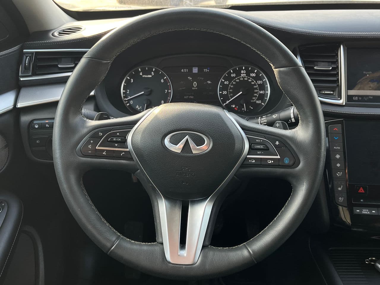 2022 Infiniti QX50 — Miniatură 10