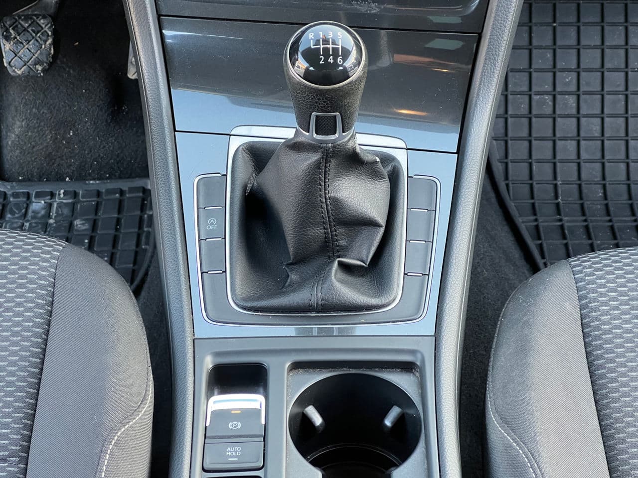 2017 Volkswagen Golf — Miniatură 11