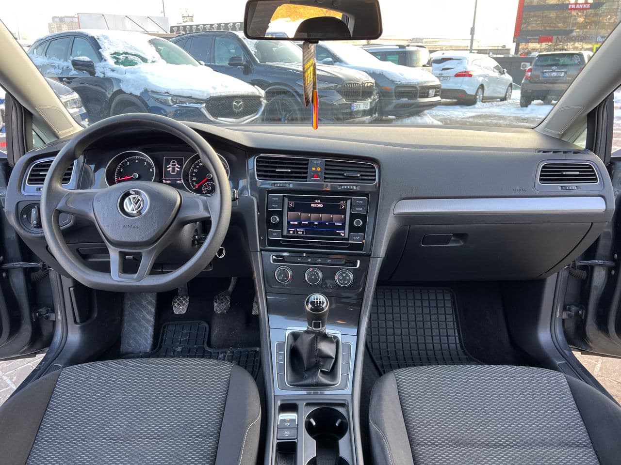 2017 Volkswagen Golf — Miniatură 6