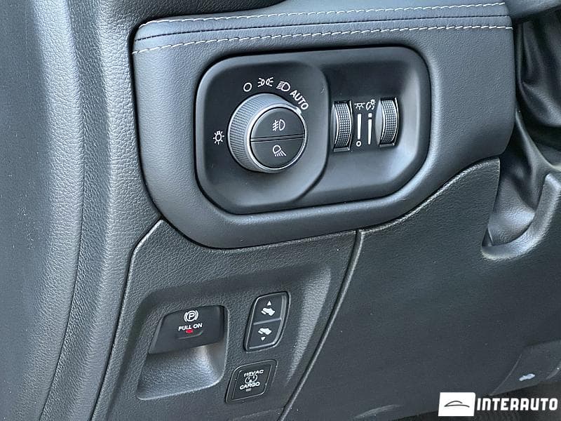 2022 Dodge RAM — Miniatură 23