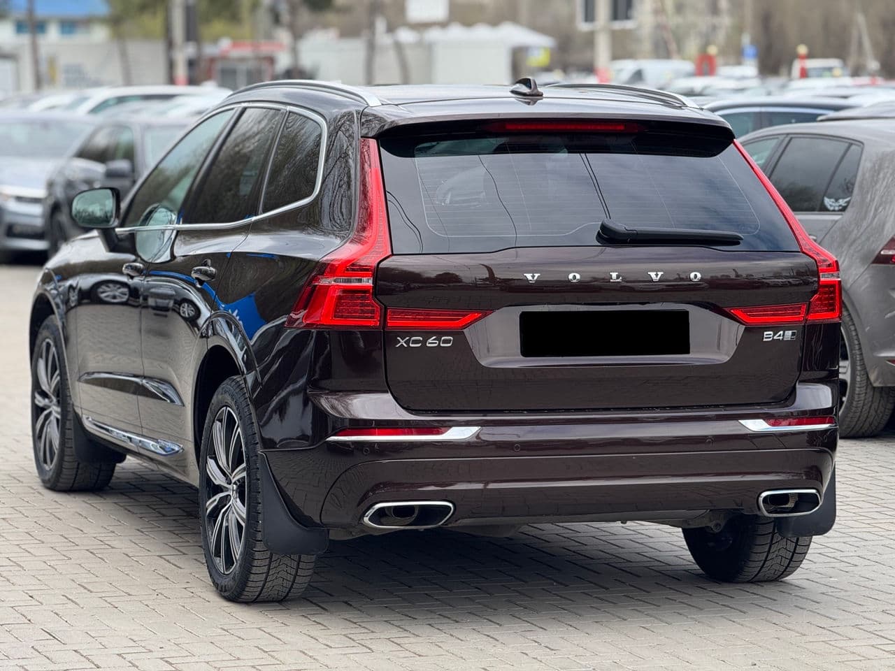2020 Volvo XC 60 — Miniatură 4