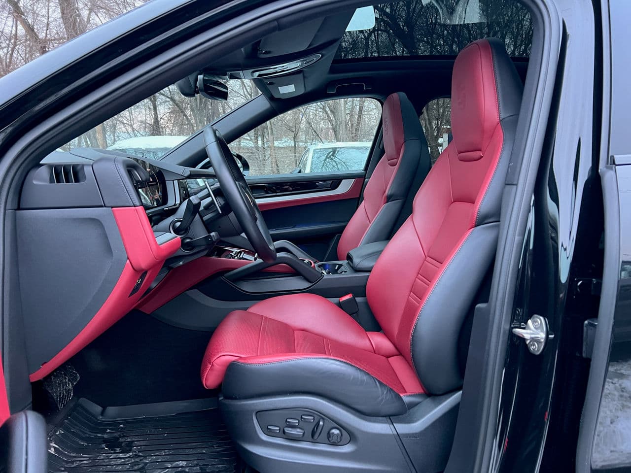 2024 Porsche Cayenne E-Hybrid Coupe — Miniatură 6