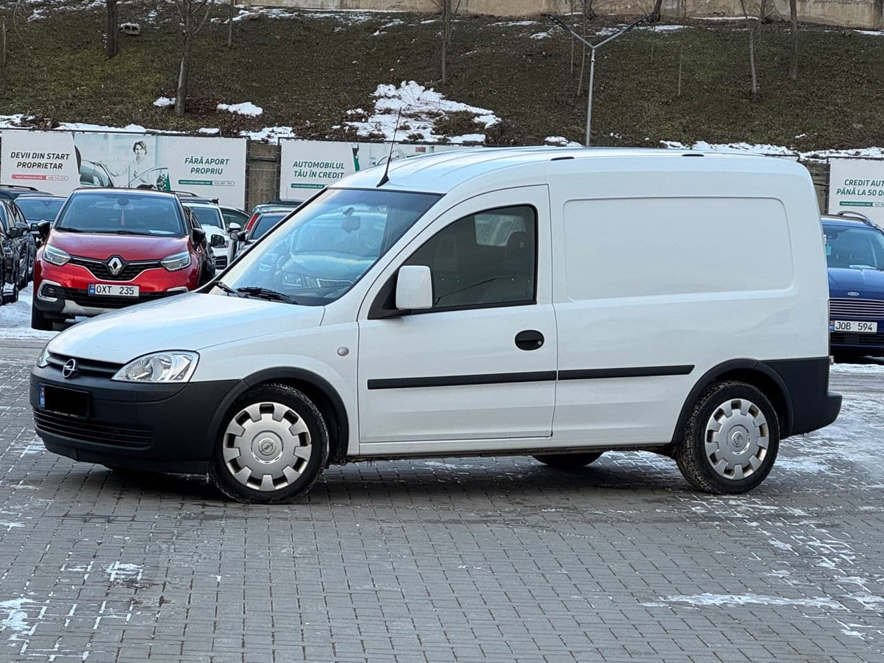 Opel Combo 2010 — Миниатюра 2