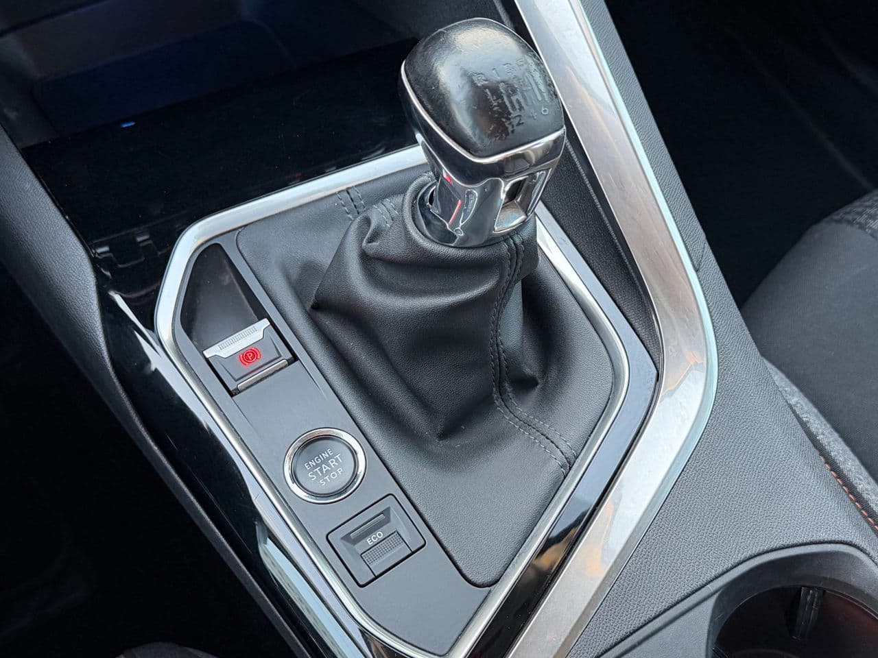 2021 Peugeot 3008 — Miniatură 14