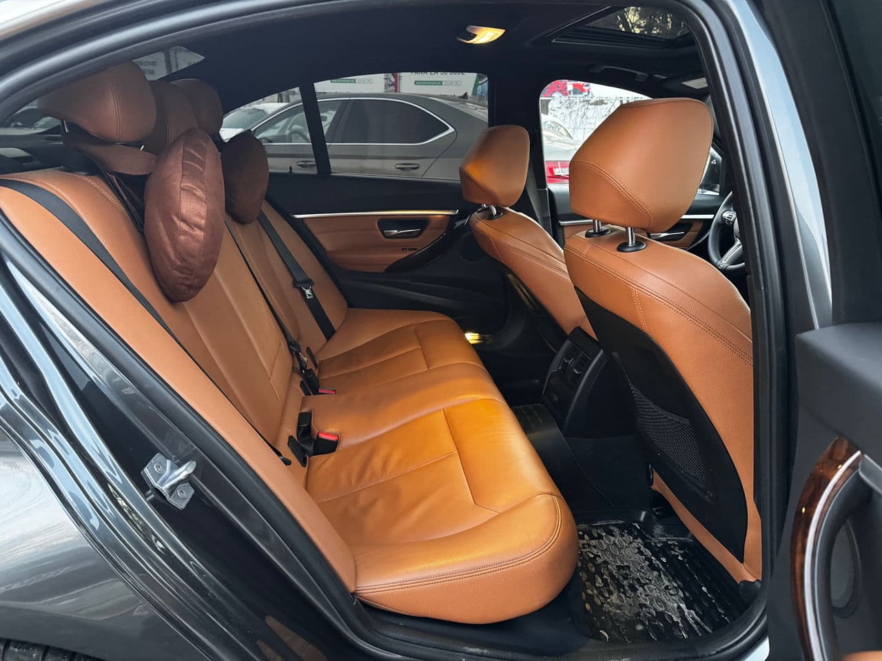 2018 BMW 330 — Miniatură 20
