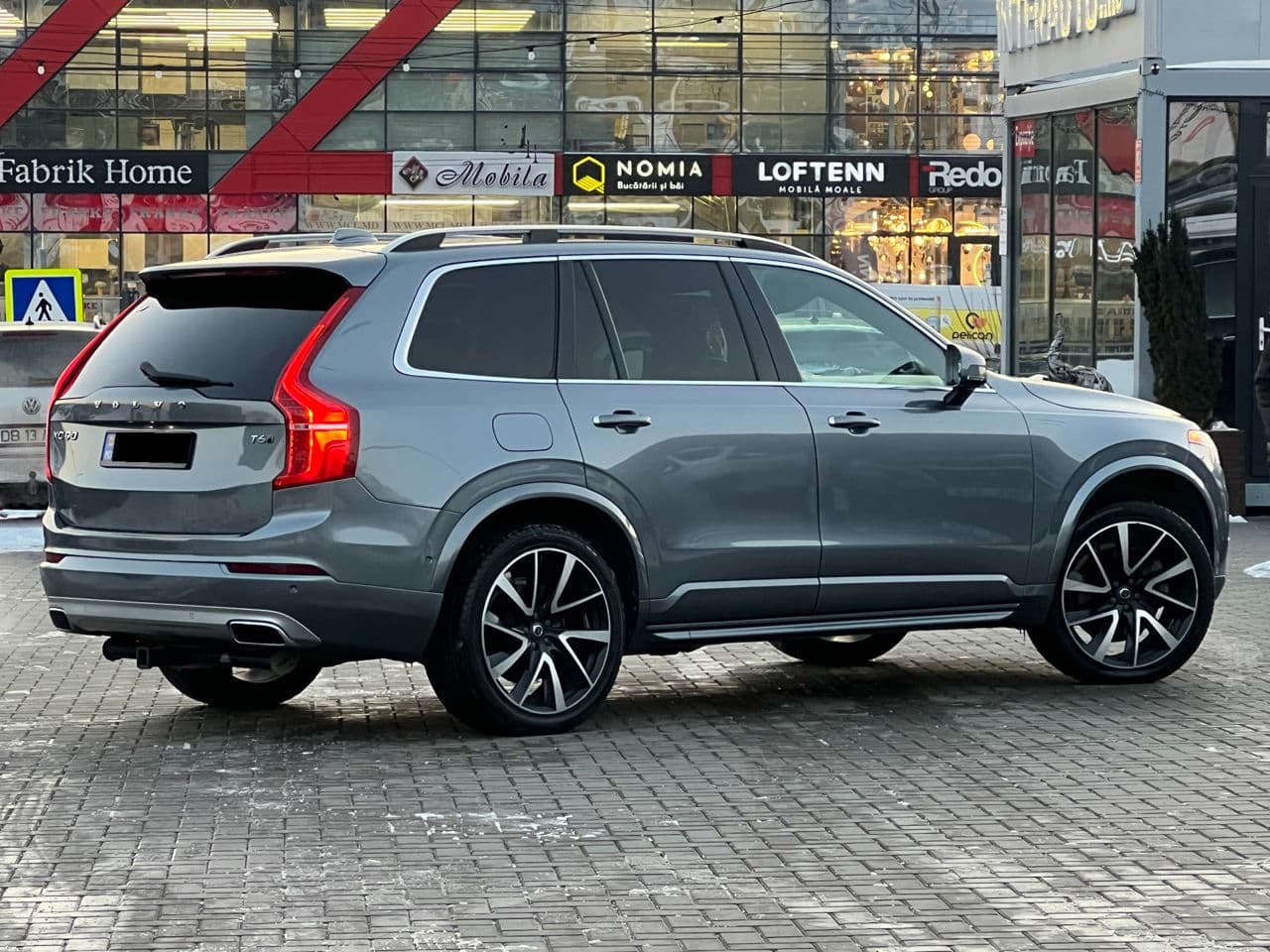 Volvo XC 90 2017 — Миниатюра 3