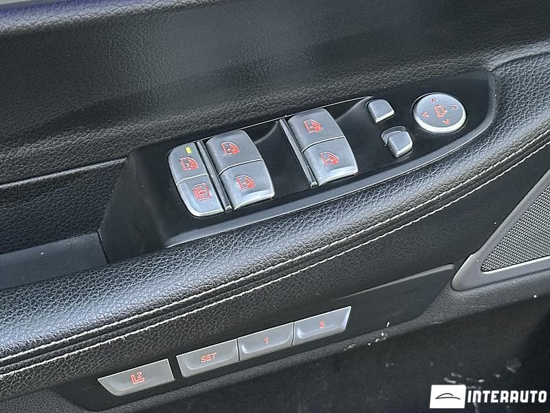 2017 BMW 740e — Miniatură 21