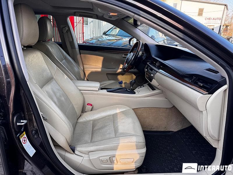 2013 Lexus ES 300h — Miniatură 6