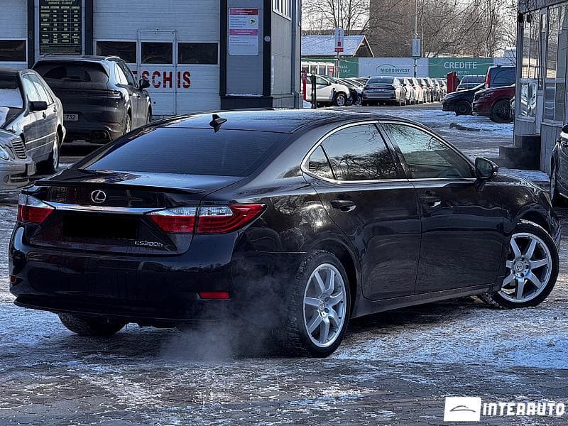 2013 Lexus ES 300h — Miniatură 4