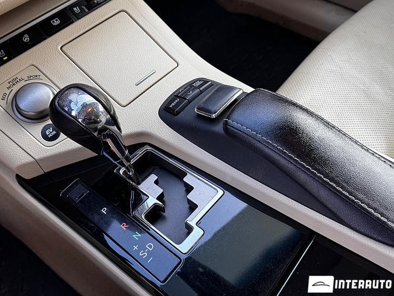 2013 Lexus ES 300h — Miniatură 12