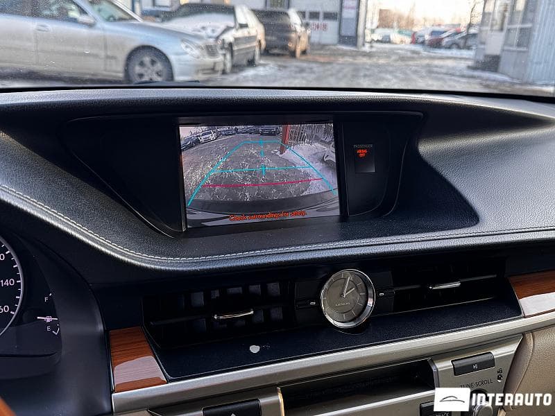2013 Lexus ES 300h — Miniatură 10