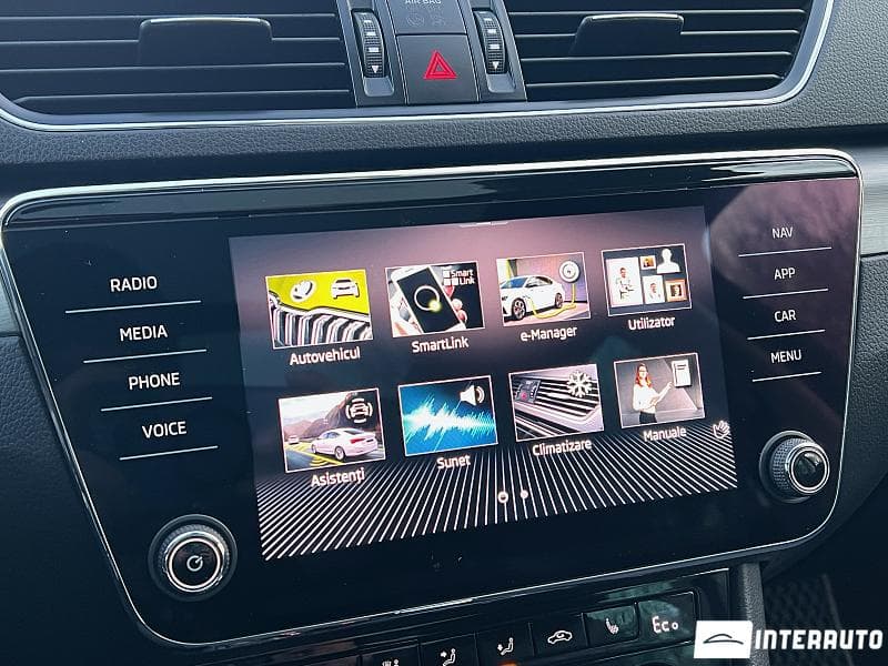 2021 Skoda Superb — Miniatură 14